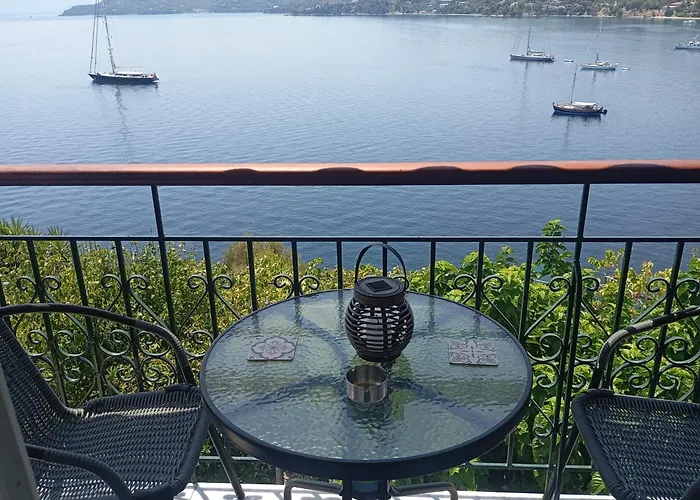 Thea Rooftop Apartament Skiathos